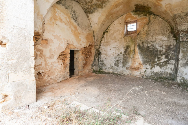 MASSERIA in vendita a Mesagne