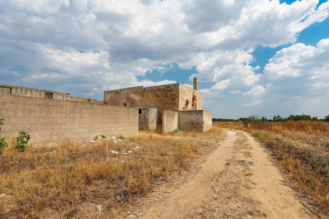 MASSERIA in vendita a Mesagne
