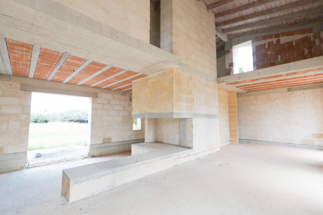  for sale in San Pancrazio Salentino