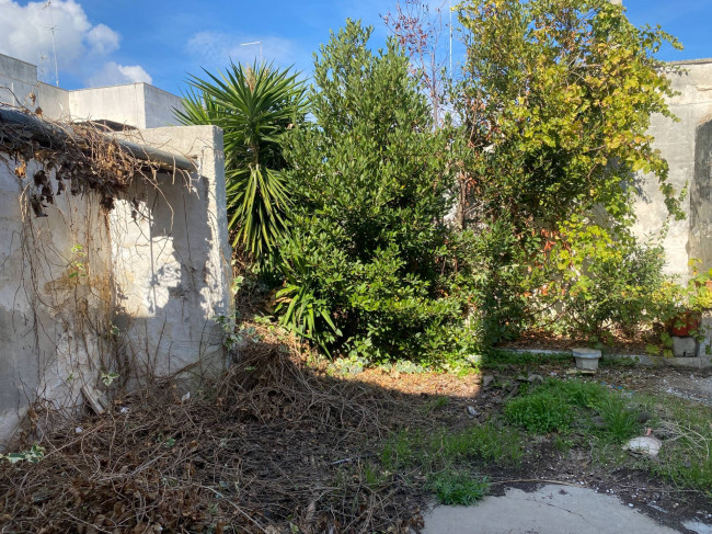  for sale in San Pietro Vernotico