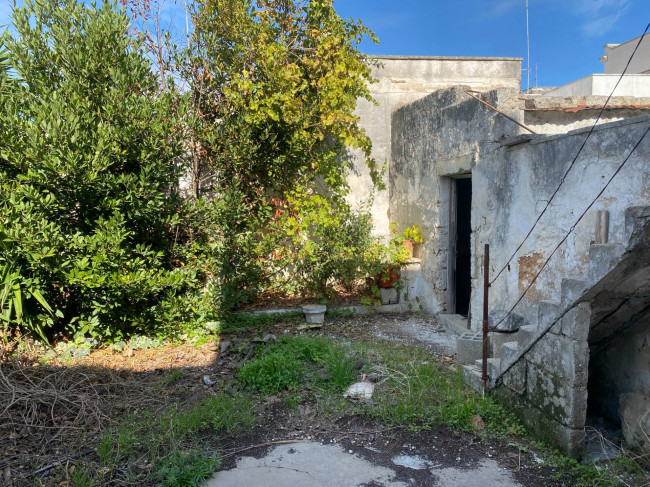  for sale in San Pietro Vernotico
