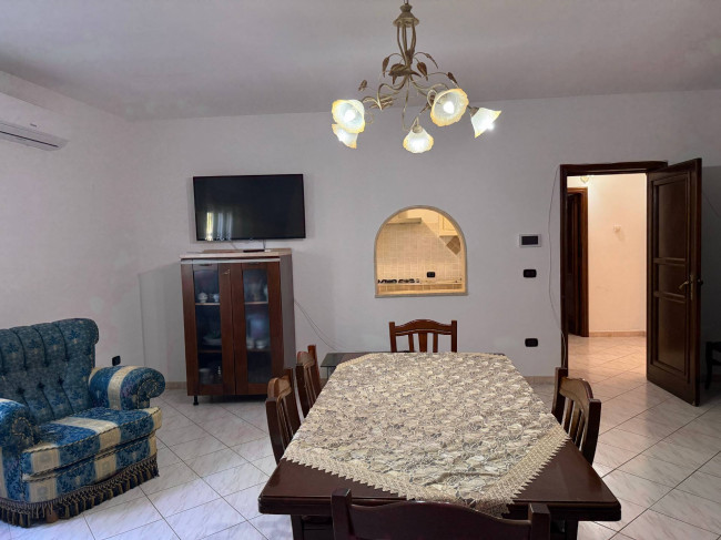  for sale in Oria