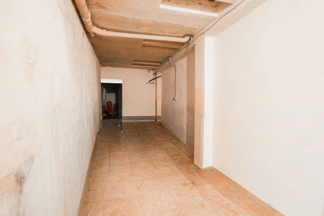 POSTI AUTO in vendita a Mesagne