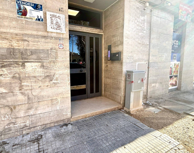  for sale in Brindisi
