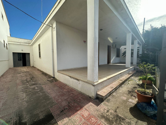  for sale in San Pietro Vernotico