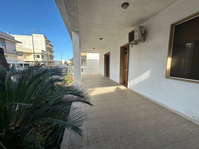  for sale in San Pietro Vernotico