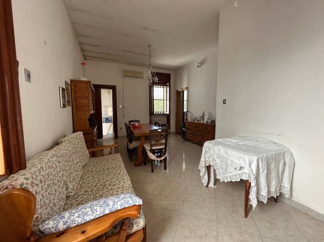  for sale in San Pietro Vernotico