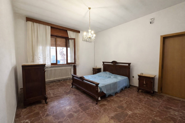  for sale in San Pietro Vernotico