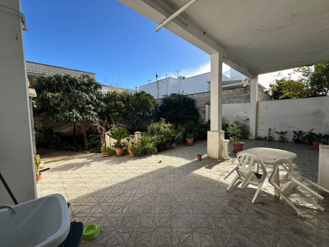  for sale in San Pietro Vernotico