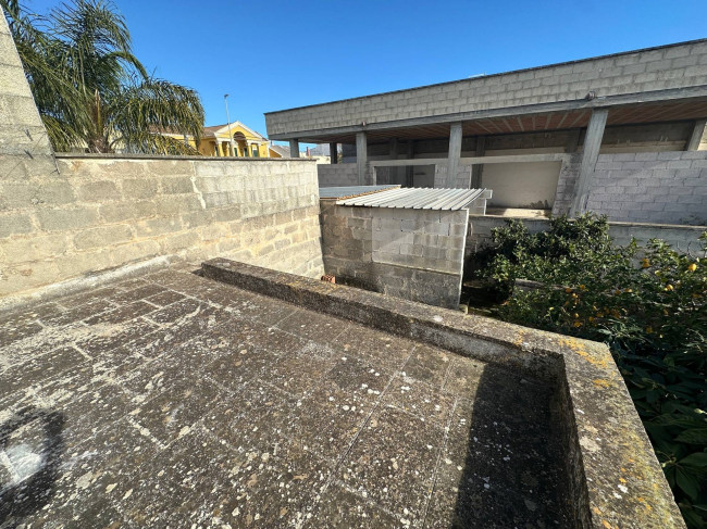  for sale in San Pietro Vernotico