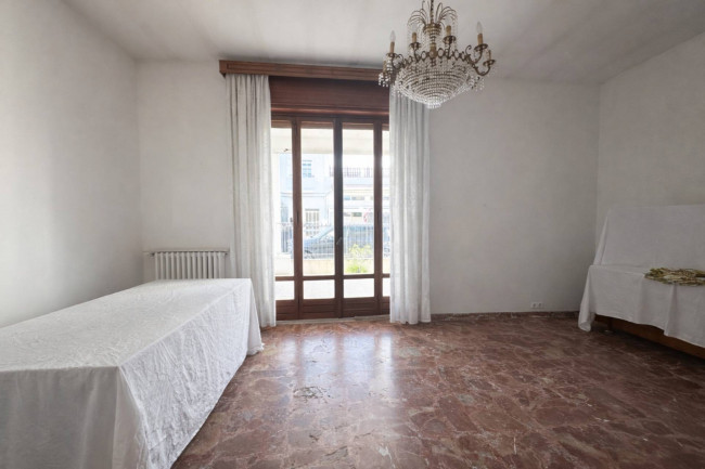  for sale in San Pietro Vernotico