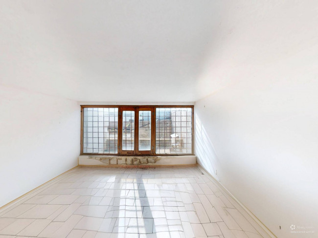  for sale in San Michele Salentino