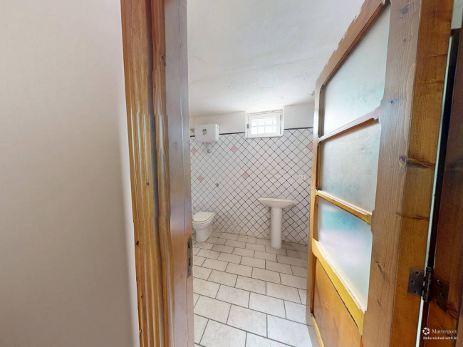  for sale in San Michele Salentino