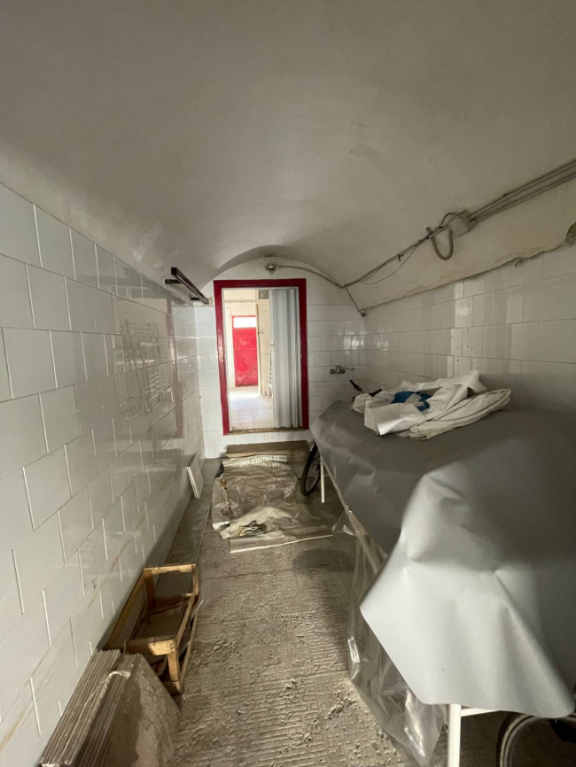 Locale Commerciale in vendita a Mesagne