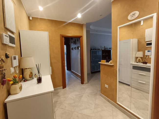 Appartamento in vendita a Brindisi