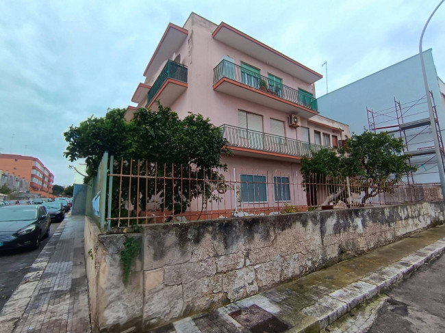 Appartamento in vendita a Brindisi