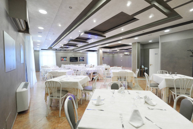 Ristorante in vendita a Francavilla Fontana