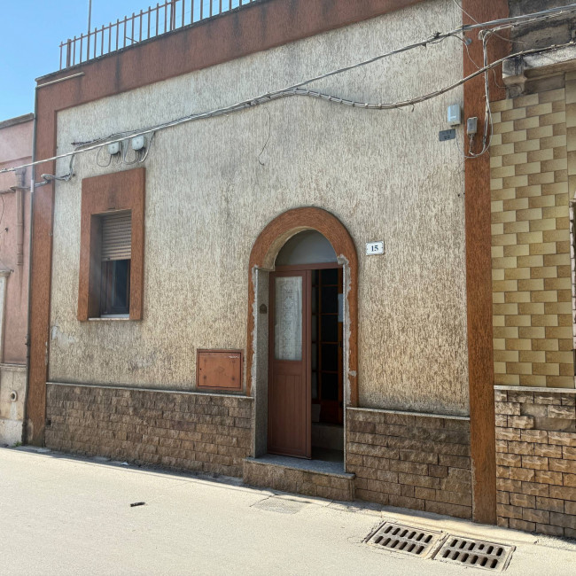 Casa Indipendente in vendita a Latiano