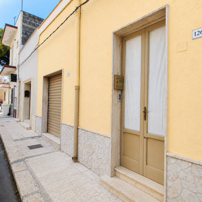  for sale in Latiano
