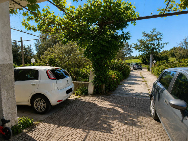  for sale in Oria
