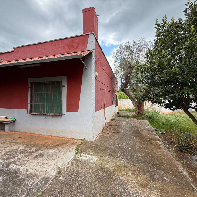  for sale in Latiano