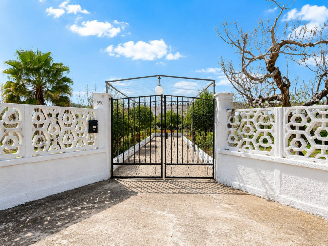  for sale in Latiano