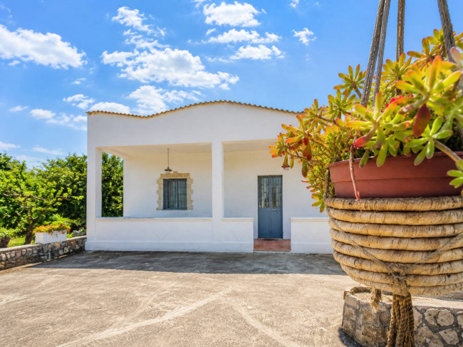  for sale in Latiano
