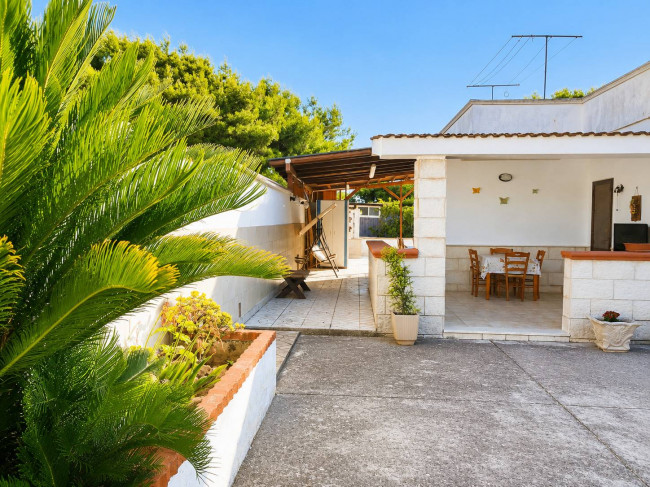 Casa Indipendente in vendita a Brindisi