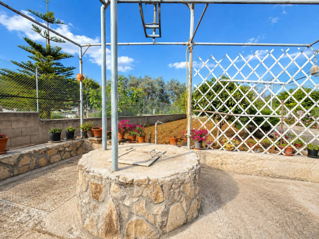  for sale in Latiano