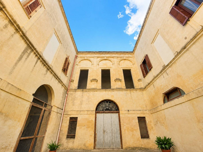 Commerciale Altro in vendita a San Cesario di Lecce