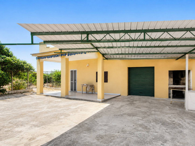 Villa o villino in vendita a Oria