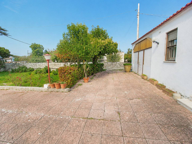 Villa o villino in vendita a Brindisi