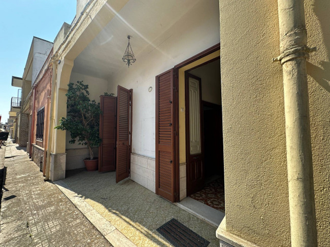  for sale in San Pietro Vernotico