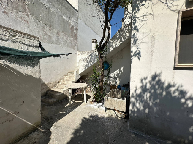  for sale in San Pietro Vernotico