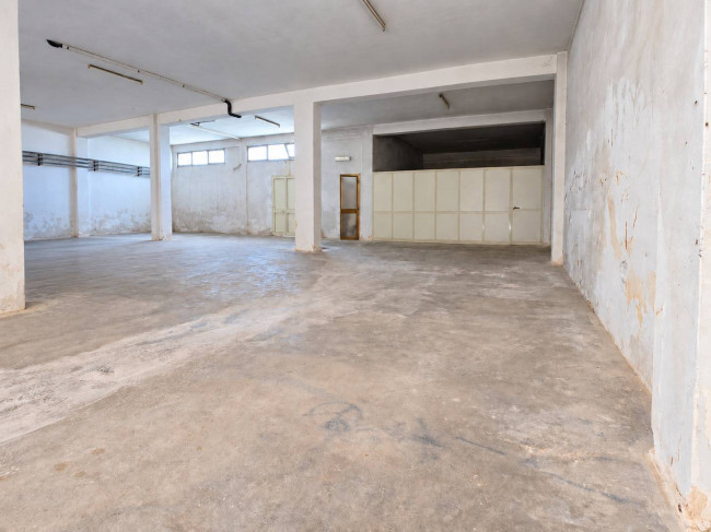 Garage/Box in vendita a Mesagne