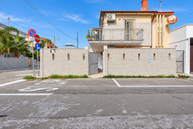 Appartamento in vendita a Torchiarolo