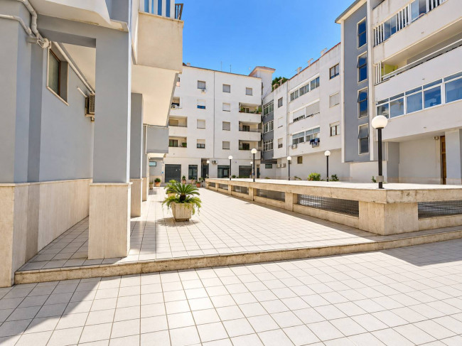  for sale in Brindisi