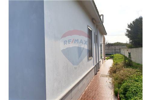 Casa Indipendente in vendita a Brindisi