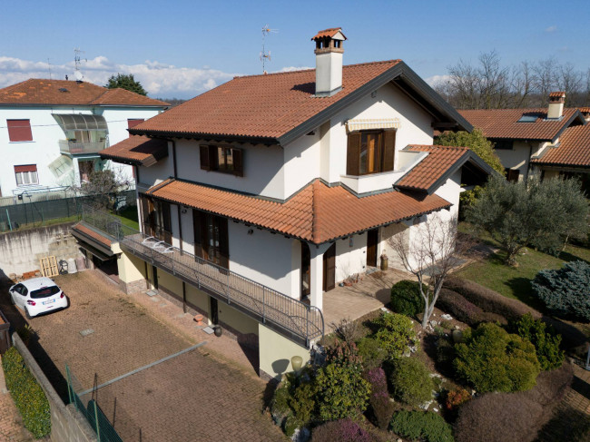 Villa in vendita a Gallarate