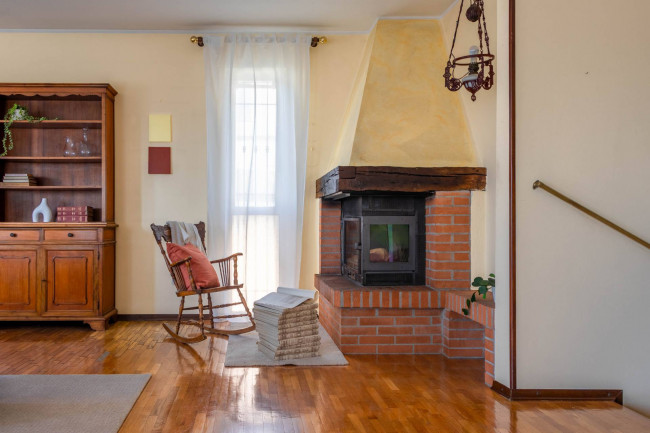 Appartamento in vendita a Casbeno, Varese (VA)