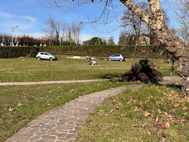 Terreno edificabile in vendita a Azzate