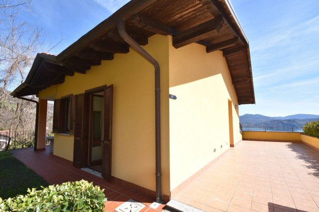 Appartamento in vendita a Oggebbio
