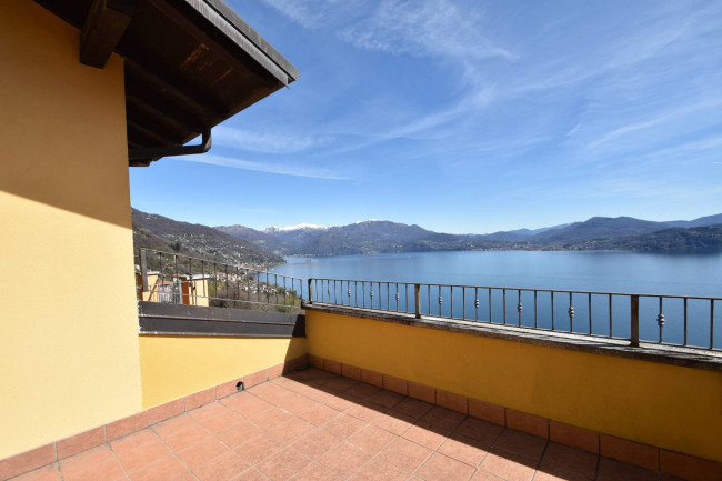 Appartamento in vendita a Oggebbio