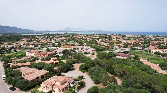 Villette a schiera in vendita a San Teodoro