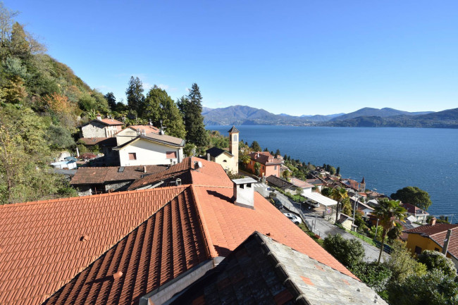 Villa in vendita a Oggebbio