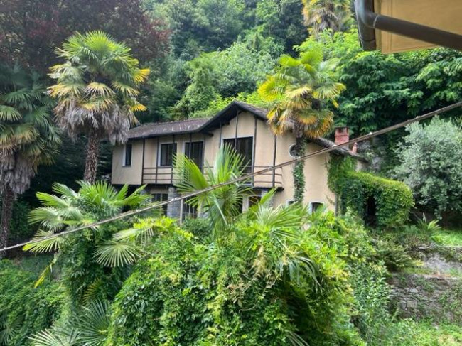 Villa in vendita a Oggebbio
