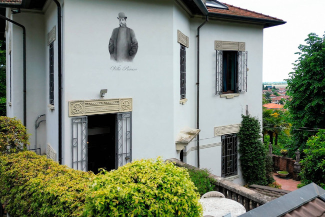 Villa in vendita a Venegono Superiore