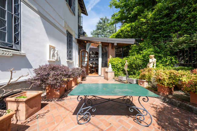Villa in vendita a Venegono Superiore