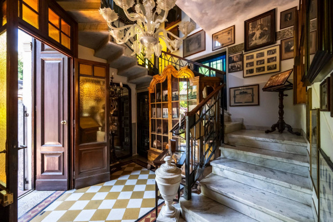 Villa in vendita a Venegono Superiore