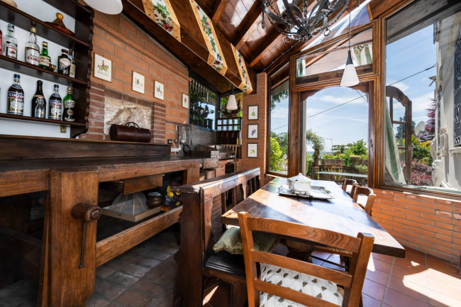 Villa in vendita a Venegono Superiore